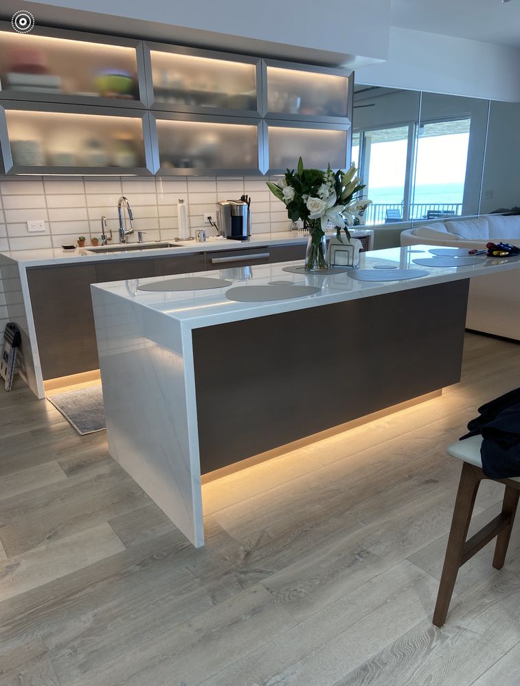 Kitchen & Cabinet Accent Lighting